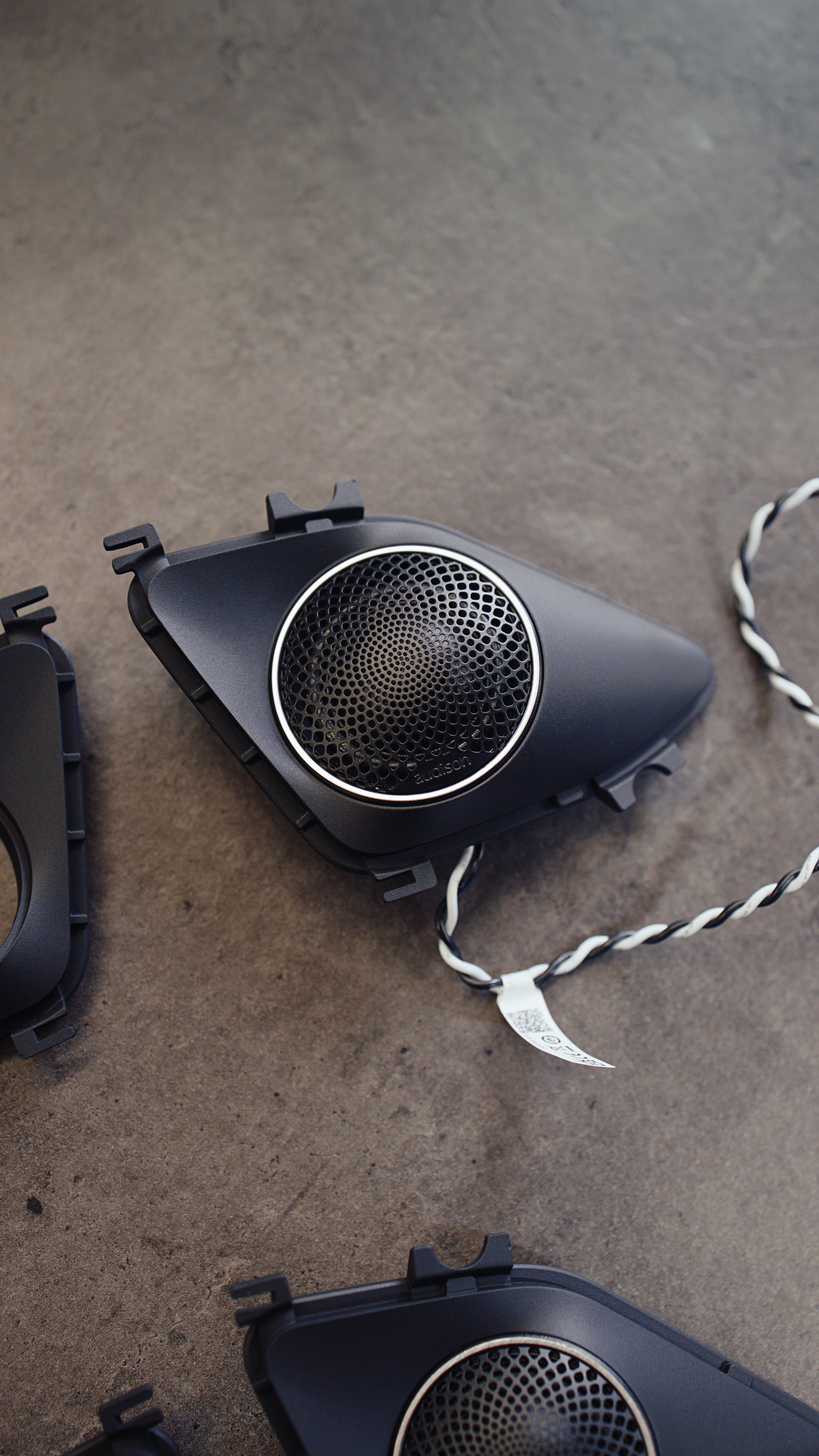 VW T6 & T6.1 Tweeter Adapters For Audison Voce 1.1 II 28mm Tweeters